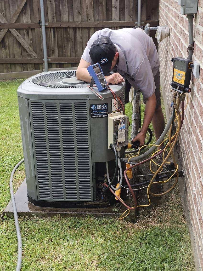 Emergency Heating & Cooling Repair in Lumberton: What to Do When Your System Stops